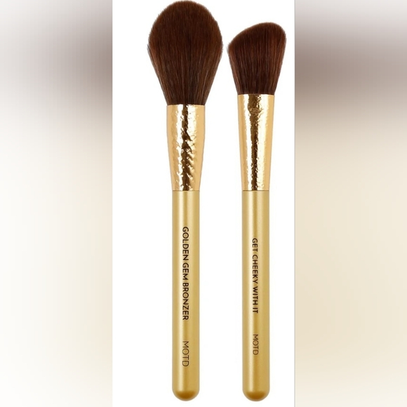 Motd Other - MOTD Golden Goddess Face Makeup Brush Duo